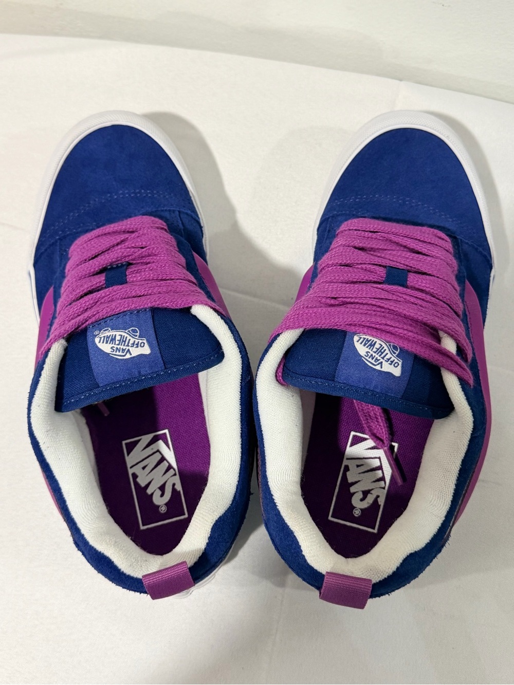 Vans- Skool Shoe - Low-Top Skate Sneakers size US Men 7 US Women 8.5 - Picture 5 of 7